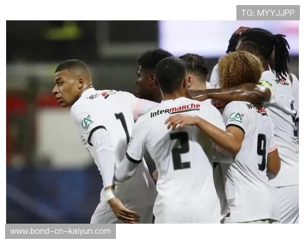 巴黎三线衔接顺畅，进攻显得立体